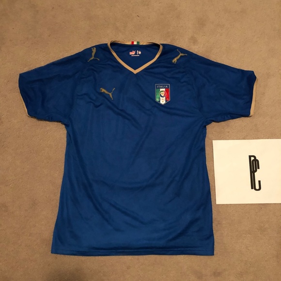 Italy 2006 Soccer Jersey - Picture 2 of 4